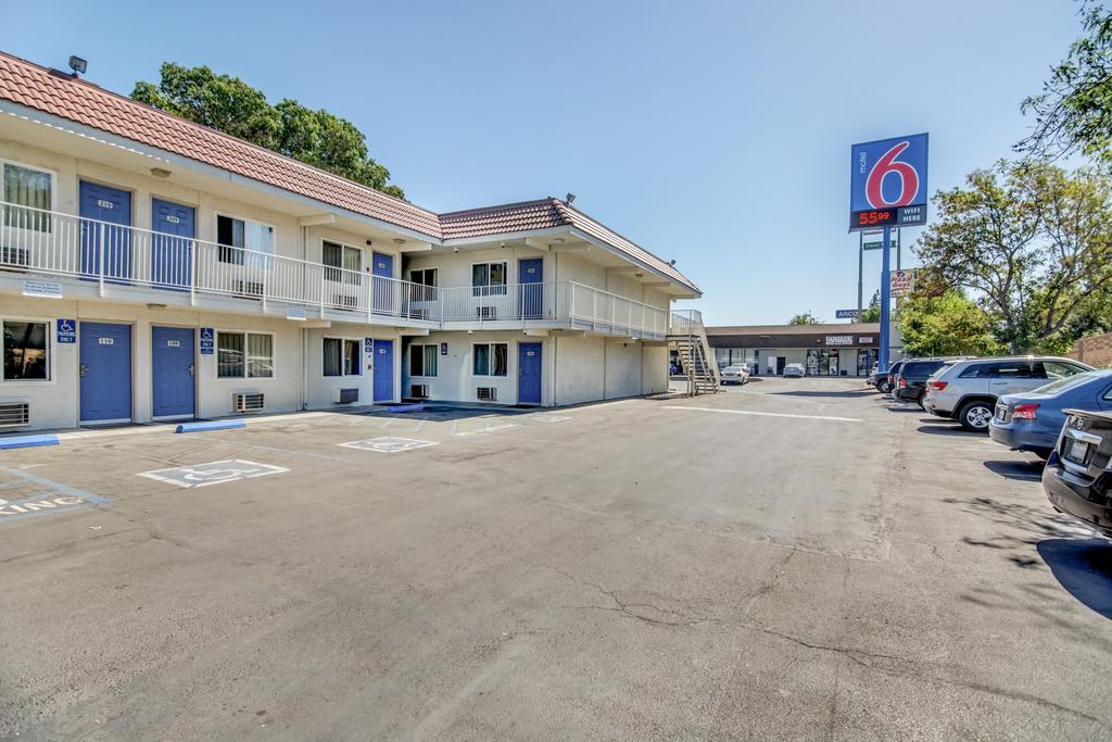 Motel 6-Stockton, Ca - North Lincoln Village Eksteriør bilde